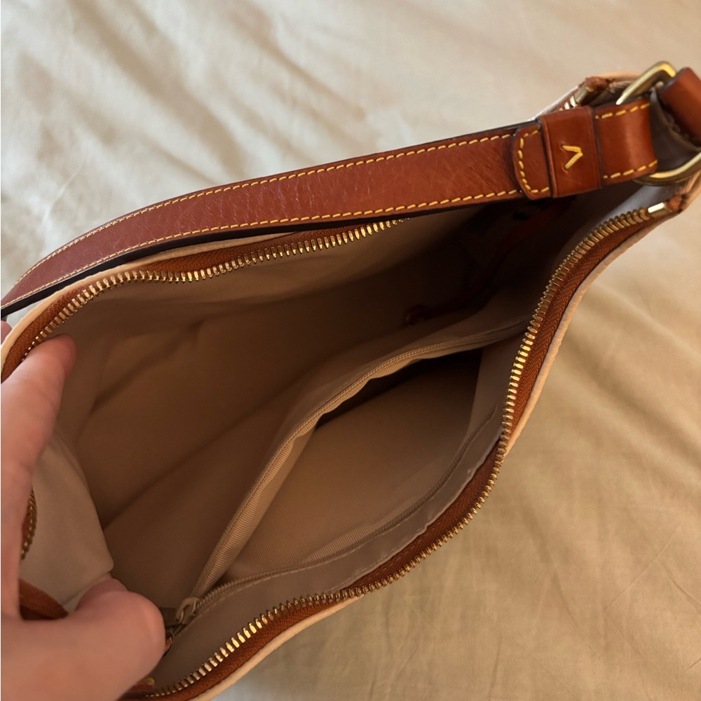 Dooney & Bourke Purse - Picture 4 of 8